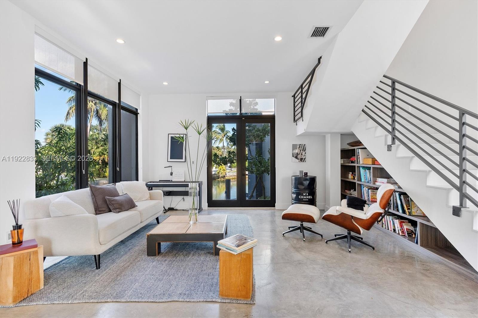 MIAMI SHORES - Residential