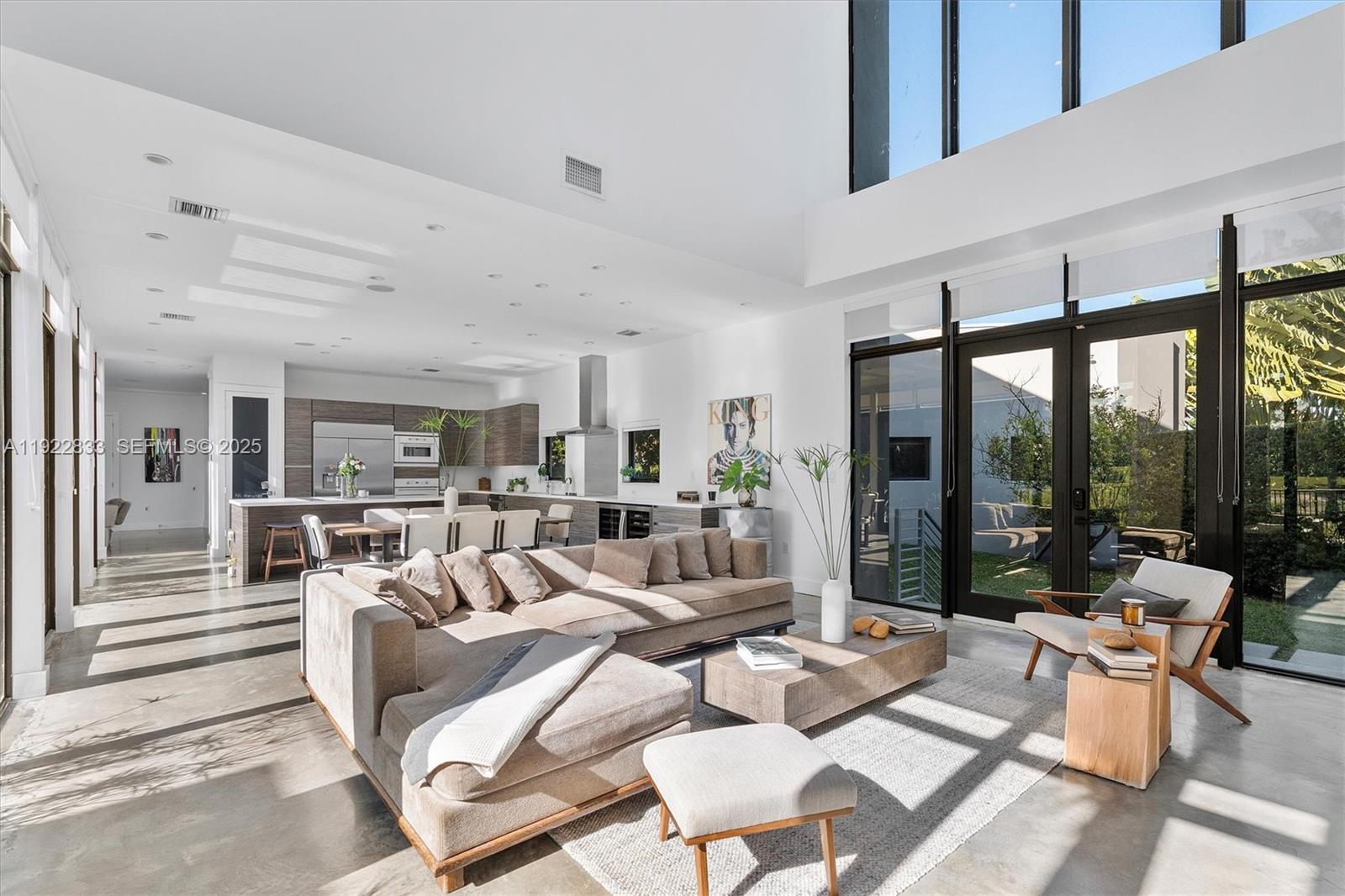 MIAMI SHORES - Residential