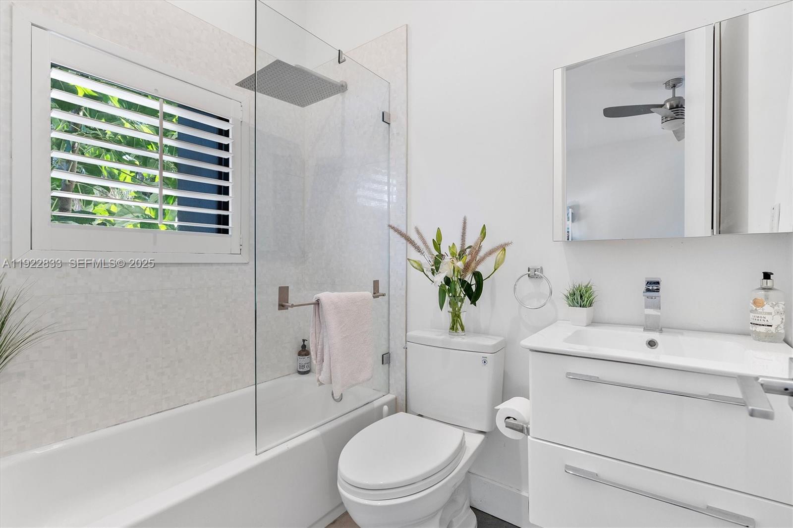 MIAMI SHORES - Residential