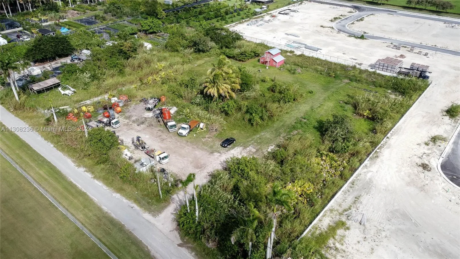 Homestead, Florida 33032, United States, ,Land,Pending,74064