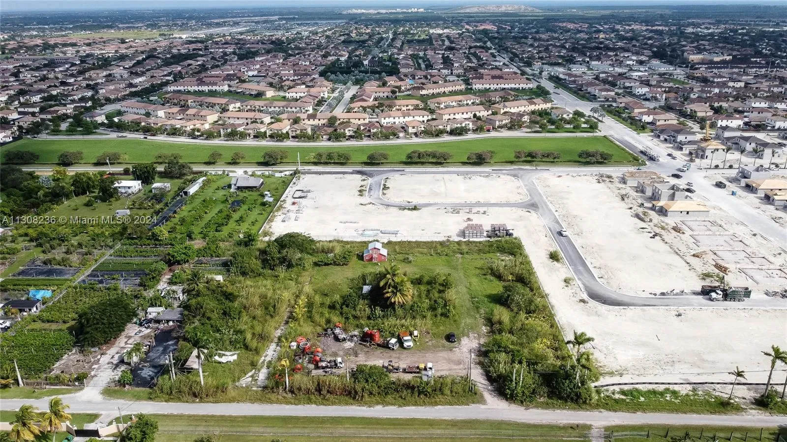 Homestead, Florida 33032, United States, ,Land,Pending,74064