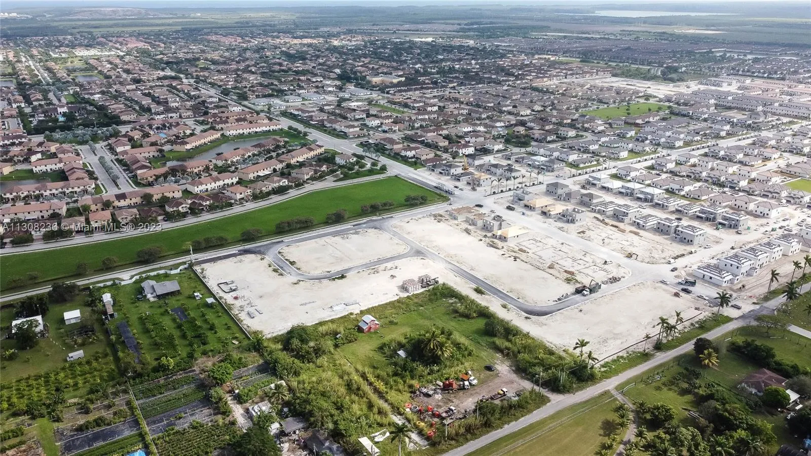 Homestead, Florida 33032, United States, ,Land,Pending,74064