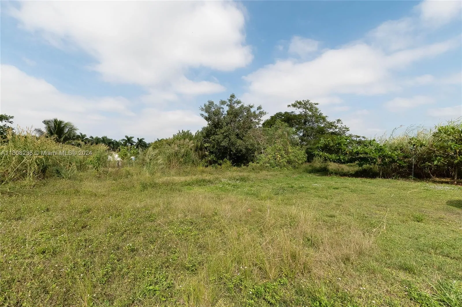 Homestead, Florida 33032, United States, ,Land,Pending,74064