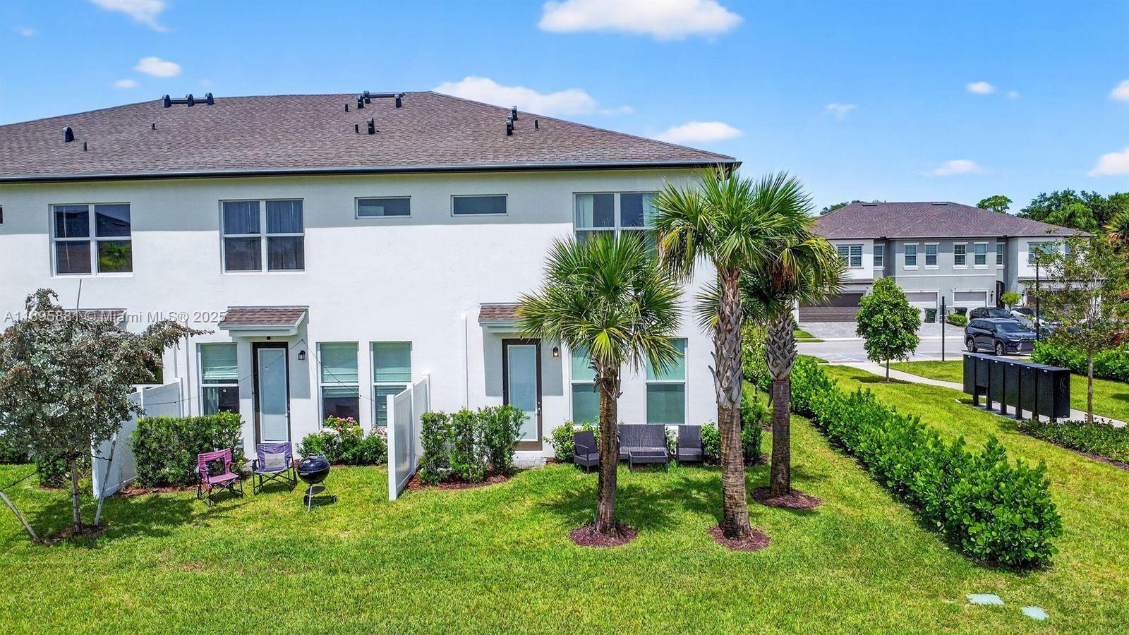 Ranchette Road Townhomes - Residential