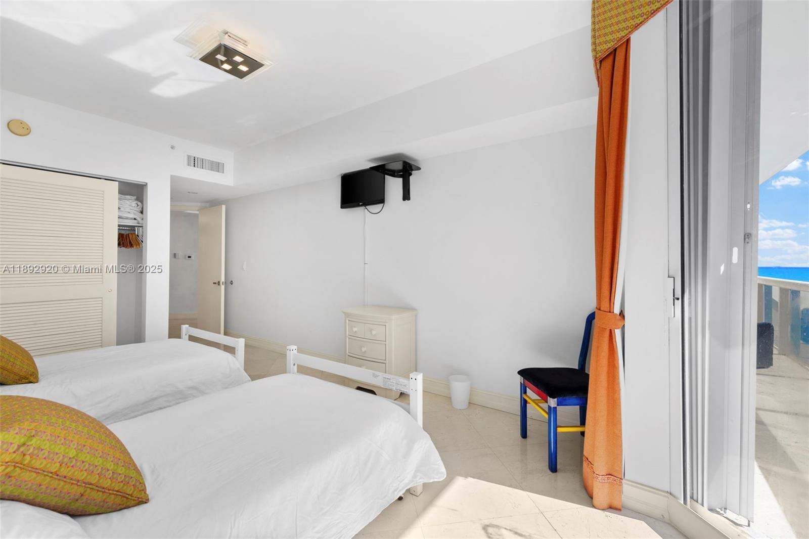 SOLIMAR CONDO - Residential Lease