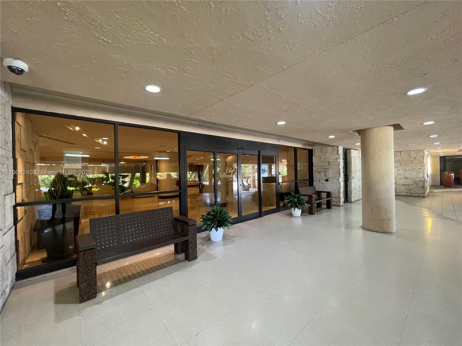 CLUB ATLANTIS CONDO - Residential