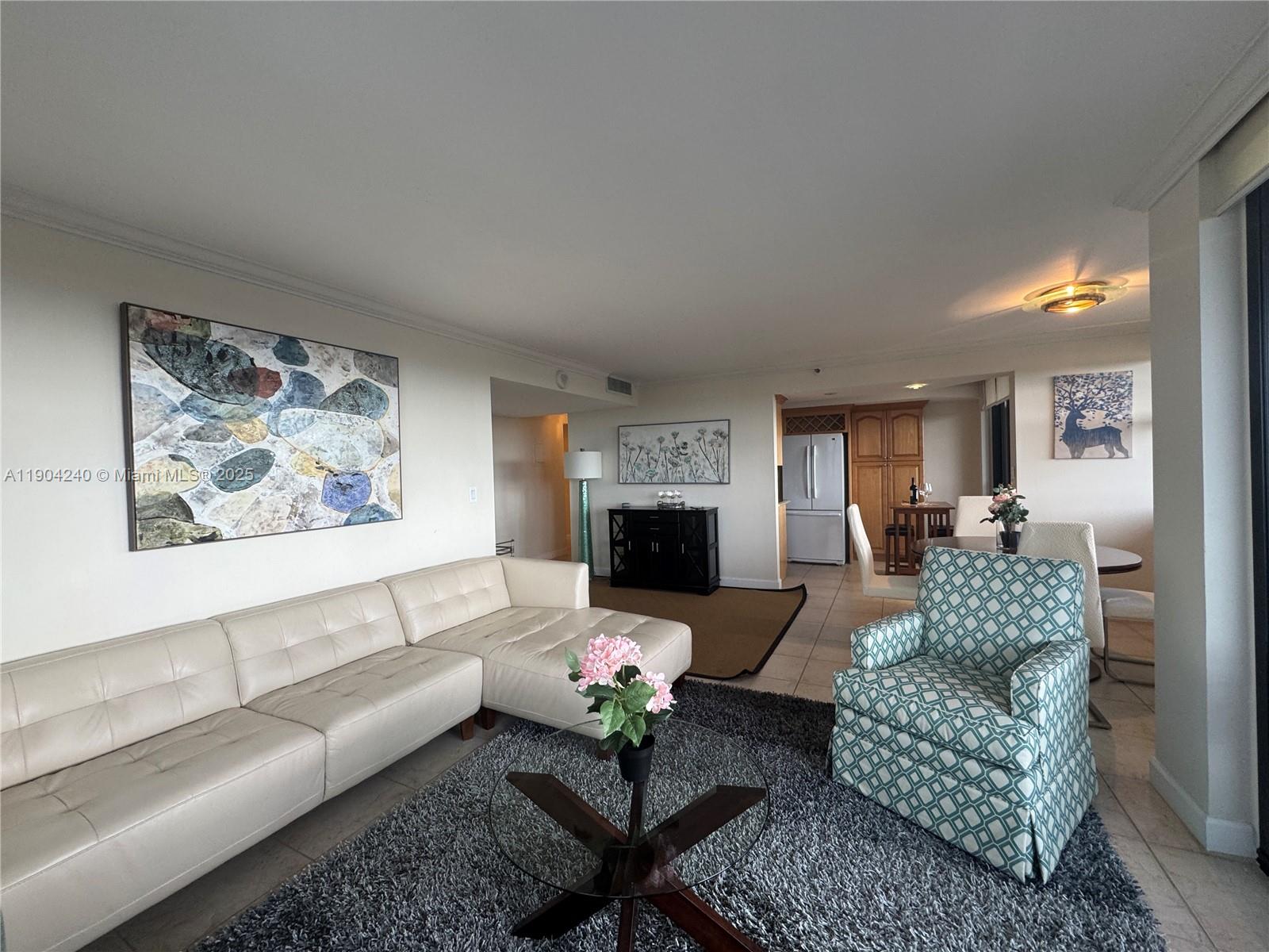 CLUB ATLANTIS CONDO - Residential