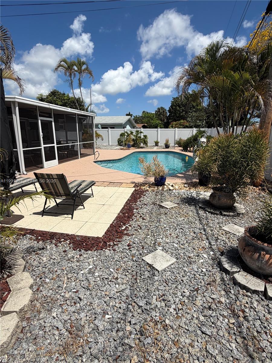 COCONUT CREEK 5TH SEC - Residential