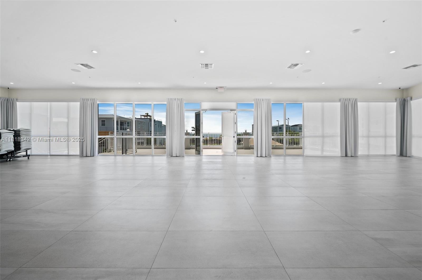 KEY LARGO OCEAN RESORT CO - Residential