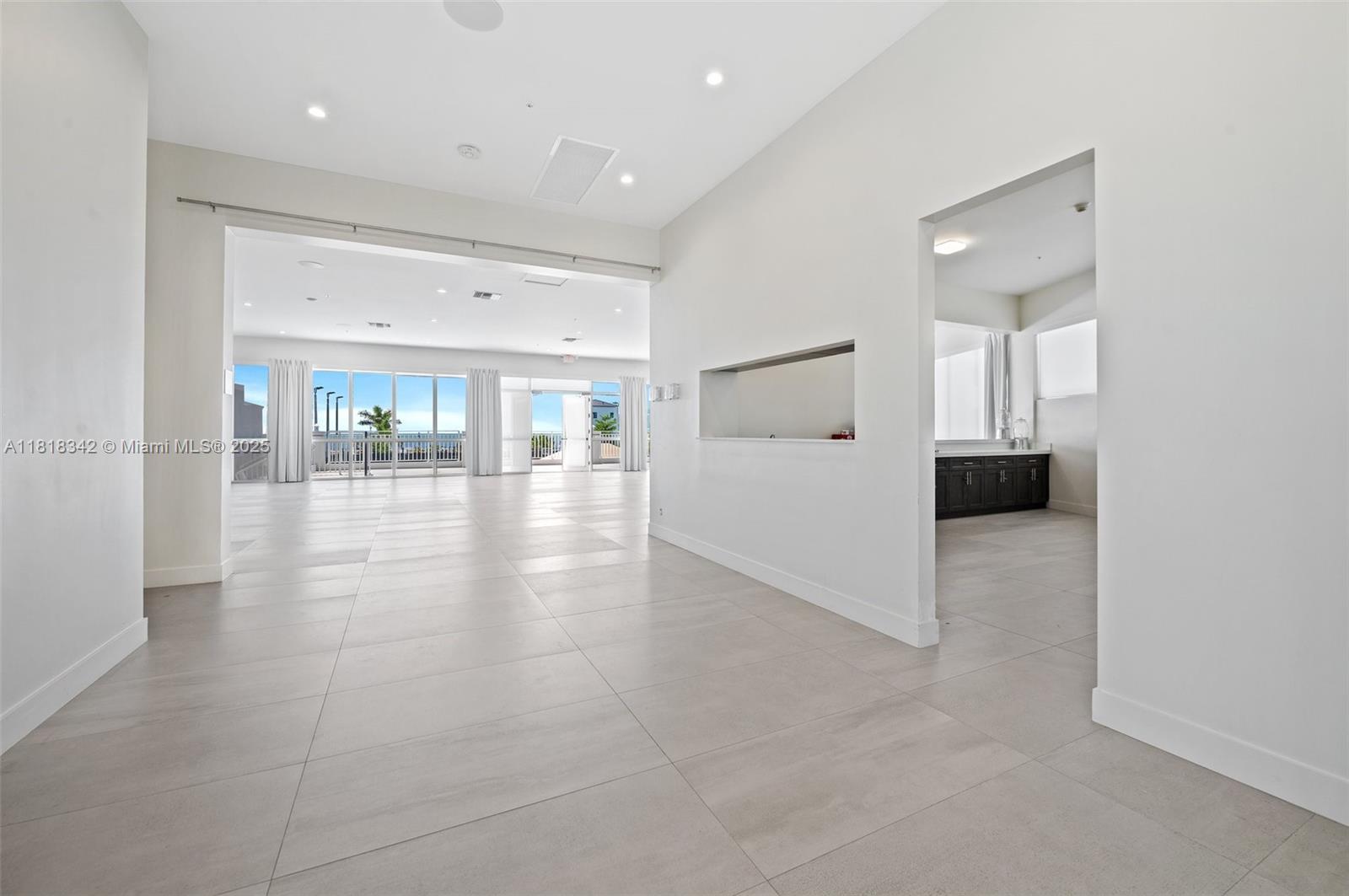 KEY LARGO OCEAN RESORT CO - Residential