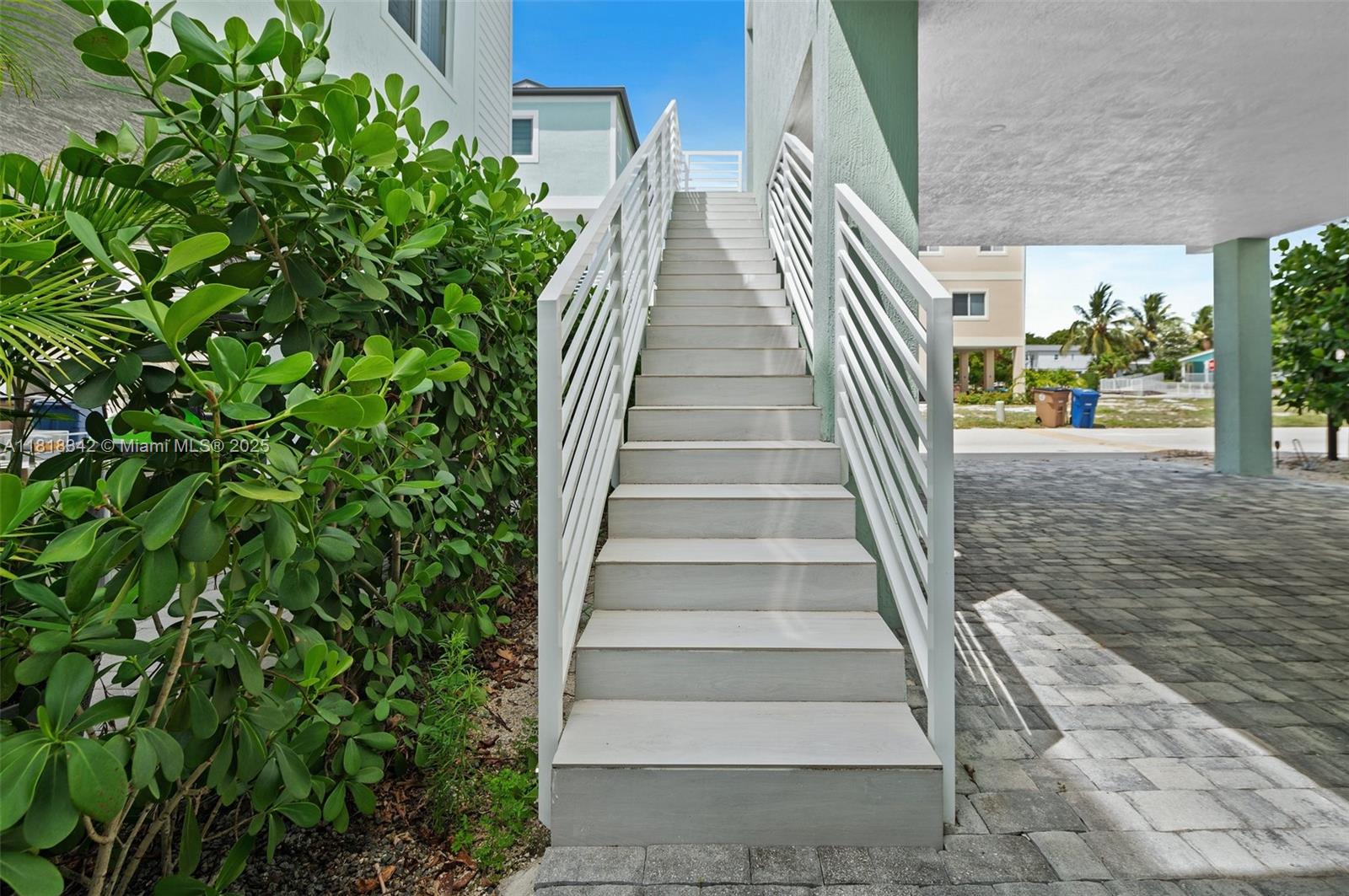 KEY LARGO OCEAN RESORT CO - Residential