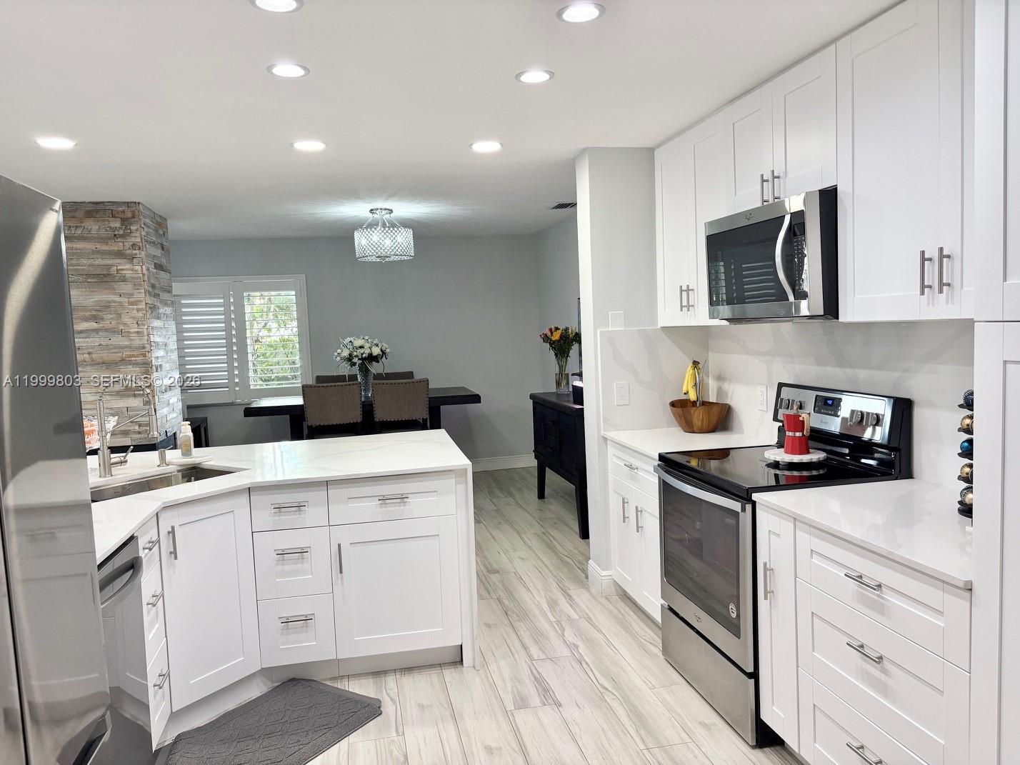 BOCA PINES OF VERDE TRAIL - Residential