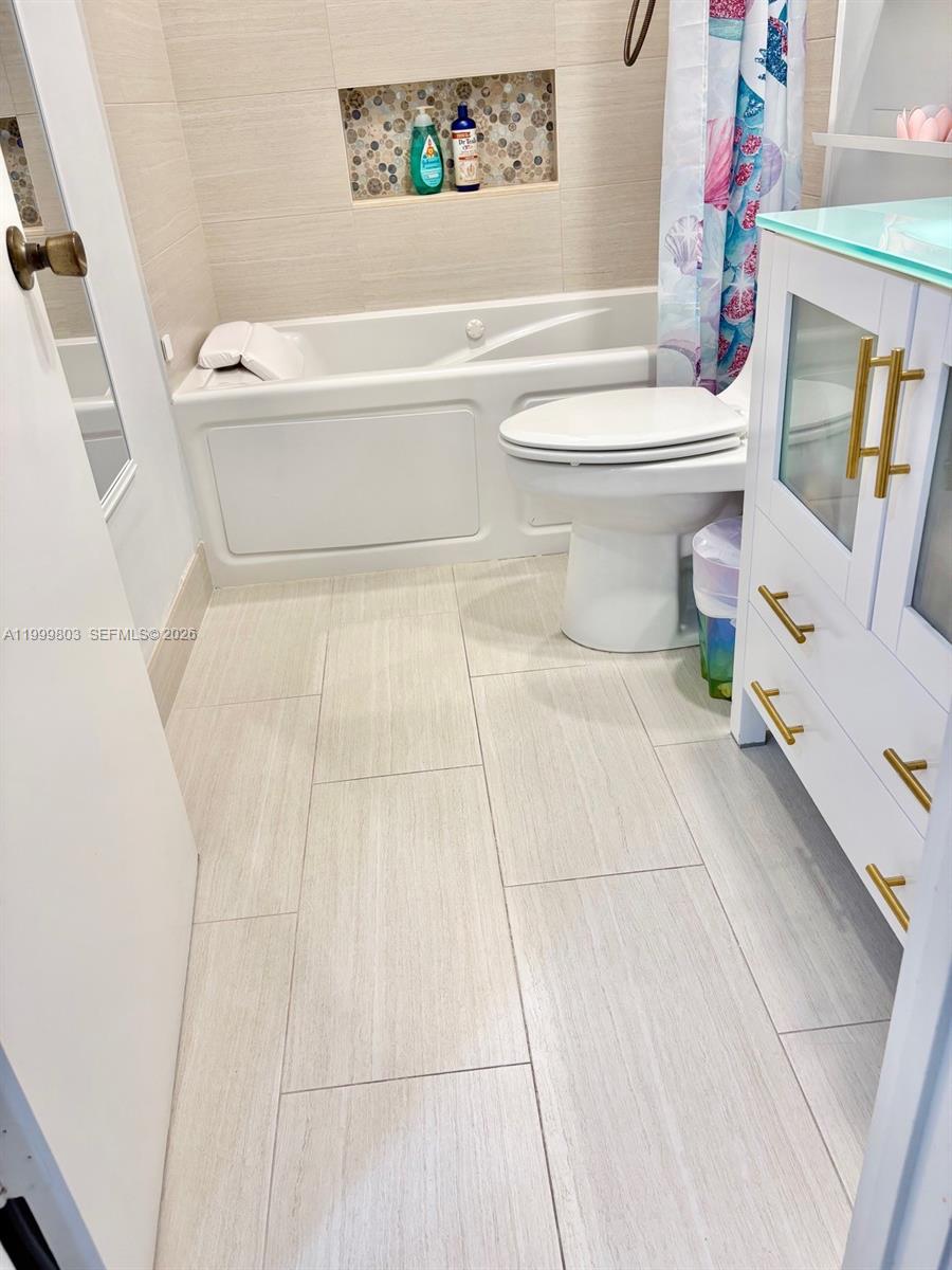 BOCA PINES OF VERDE TRAIL - Residential