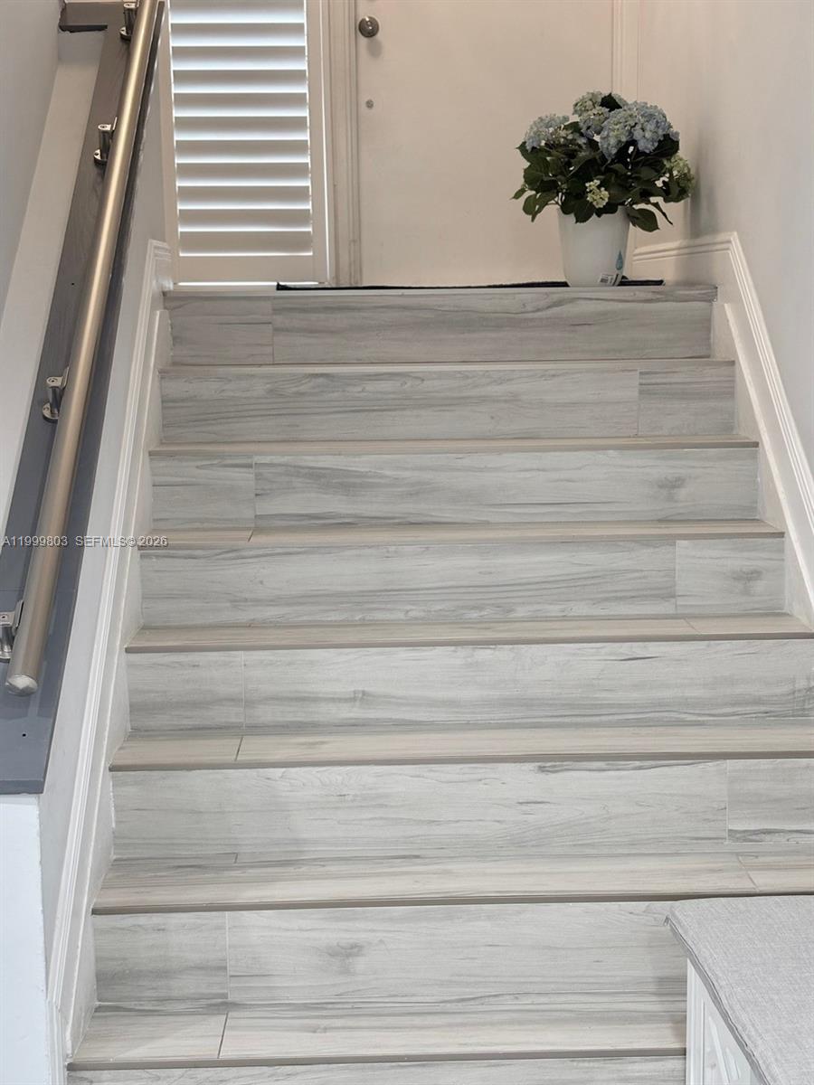 BOCA PINES OF VERDE TRAIL - Residential