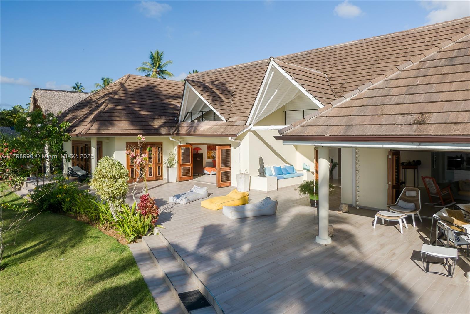 Villa Arquebuse - Residential