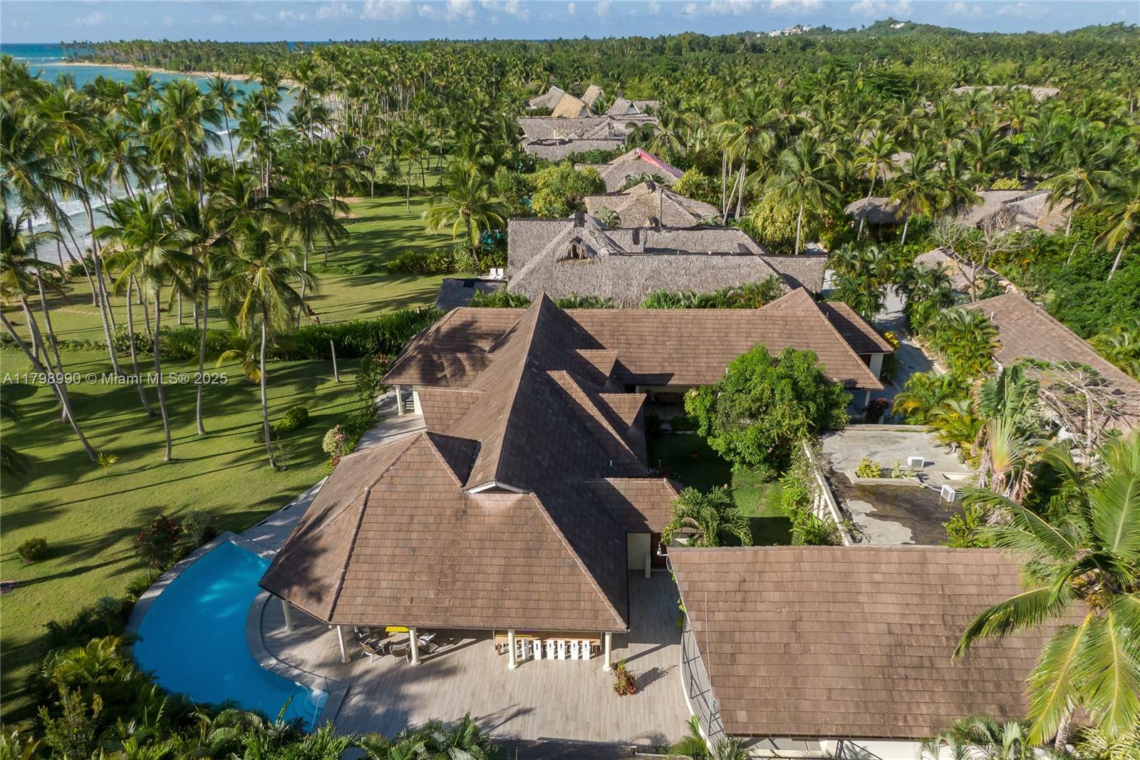 Villa Arquebuse - Residential