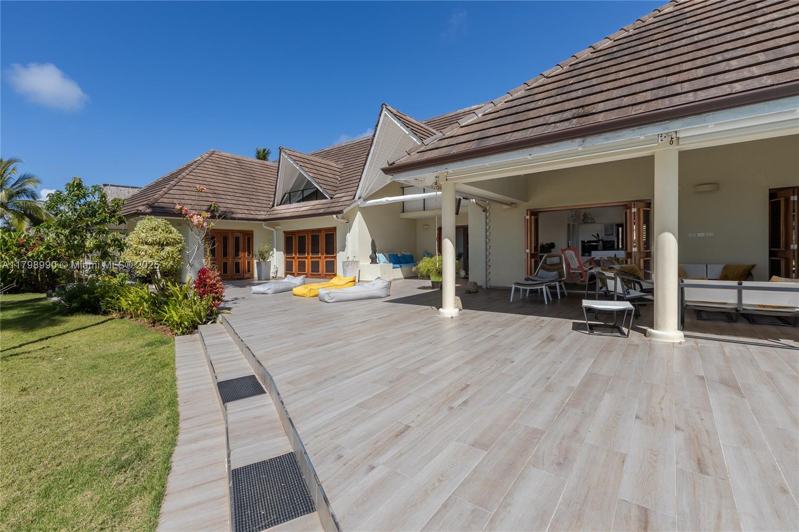 Villa Arquebuse - Residential