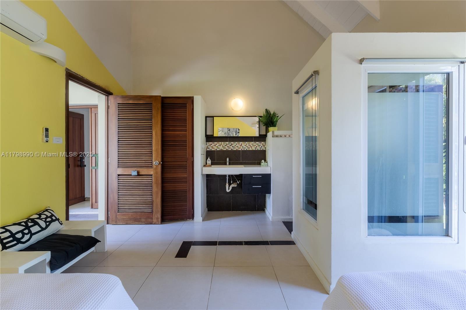 Villa Arquebuse - Residential