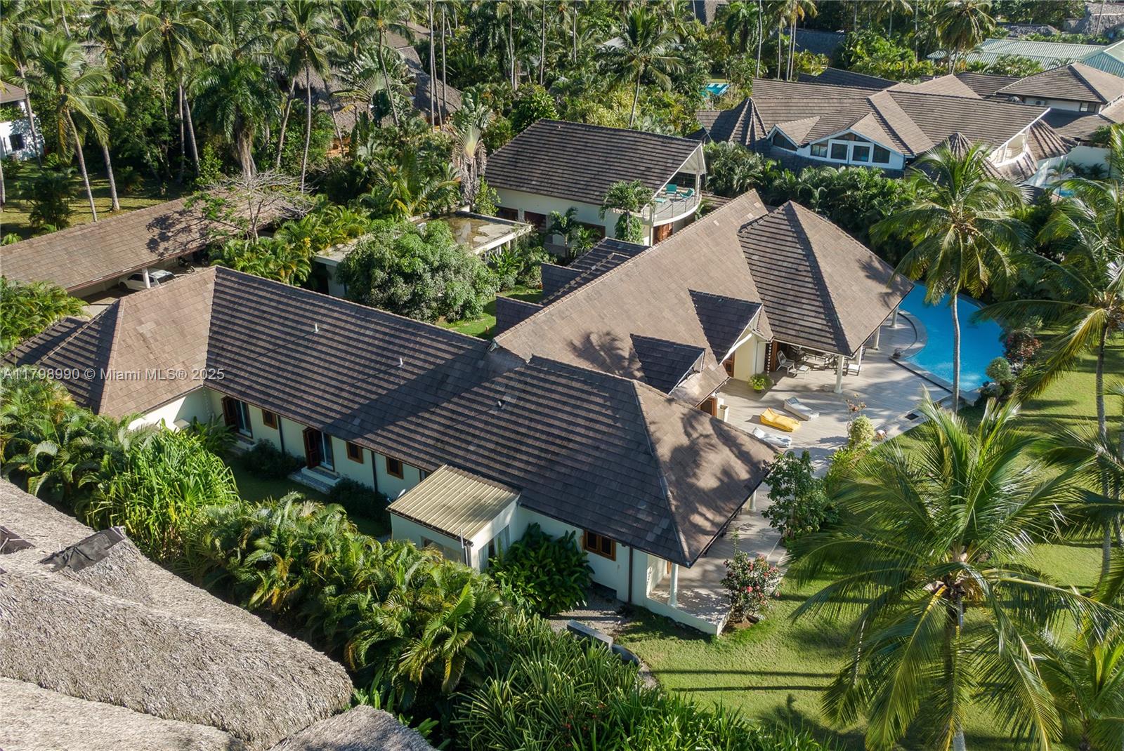 Villa Arquebuse - Residential