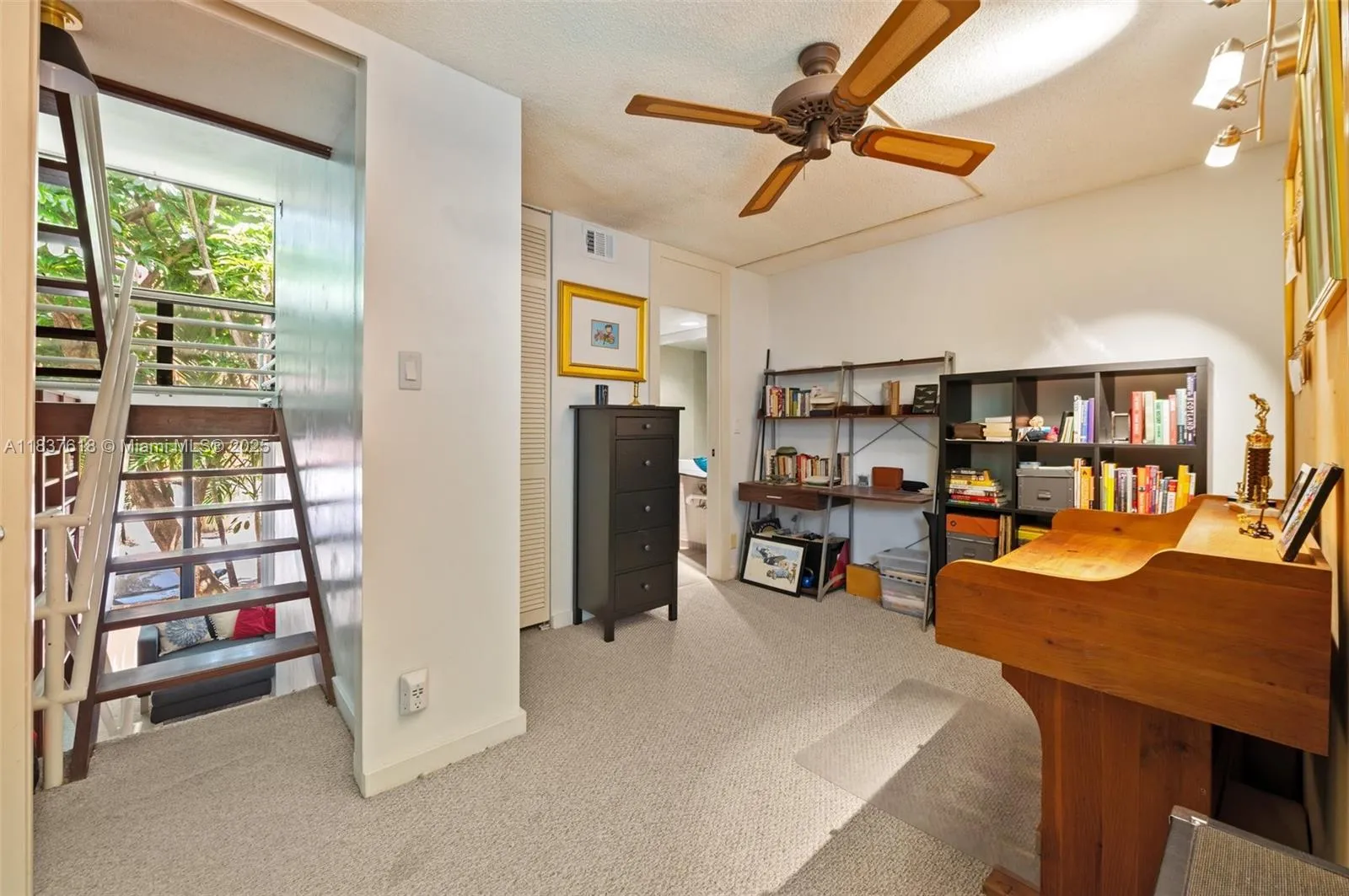 Miami, Florida 33133, United States, 2 Bedrooms Bedrooms, ,3 BathroomsBathrooms,Residential,Active,168631