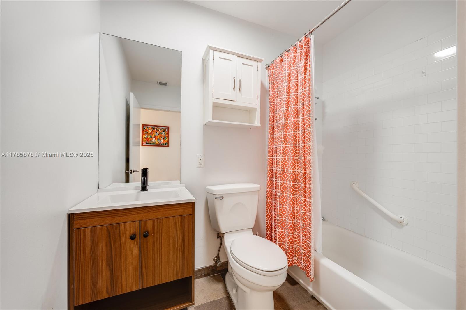 SILVER BLUFF EST-SEC B - Residential