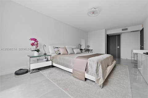 Tiny photo for 231 174th St #818, Sunny Isles Beach, FL 33160 (MLS # A12036574)