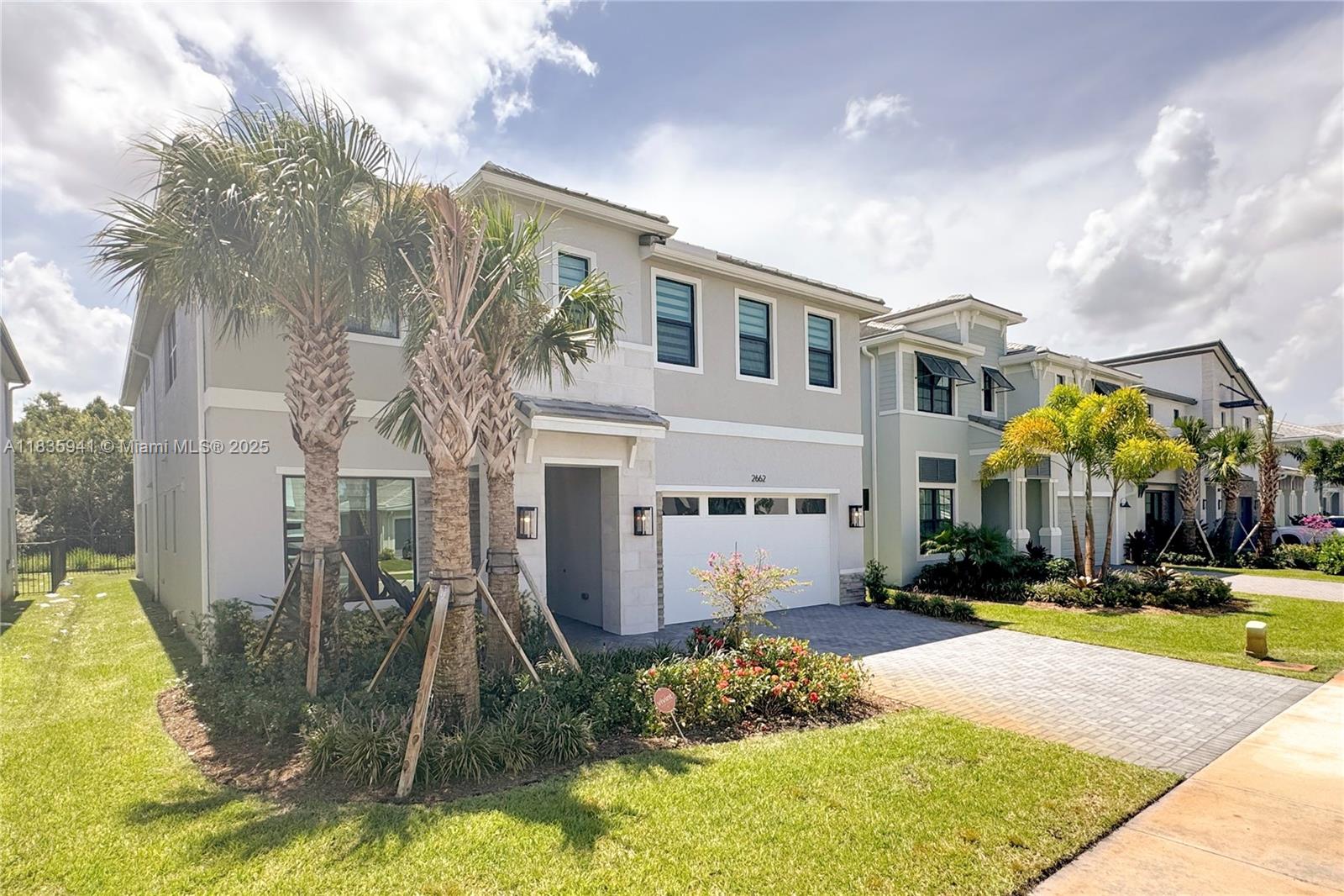 2662 NW 87th Ter