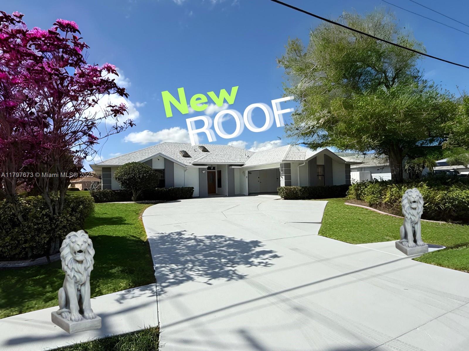 Discover this spectacular CornerHome in the heart of Port St. Lucie, offering ExtremePrivacy and modern comfort!
This 3-bedroom, 2-bath home features 3 spacious living areas, perfect for entertaining or relaxing. Recently upgraded with a BRAND-NEW ROOF, NEW GARAGE DOOR, and a NEWLY CODED DRIVEWAY, this home is move-in ready. The beautiful pool boasts torque holes and a color-terminated finish, adding durability and style. Freshly
PAINTED INSIDE AND OUT, it exudes a crisp, modern look. Plus, an optional whole-house generator ensures backup power. With two spacious garage spots and a large driveway, this private oasis is a rare find!