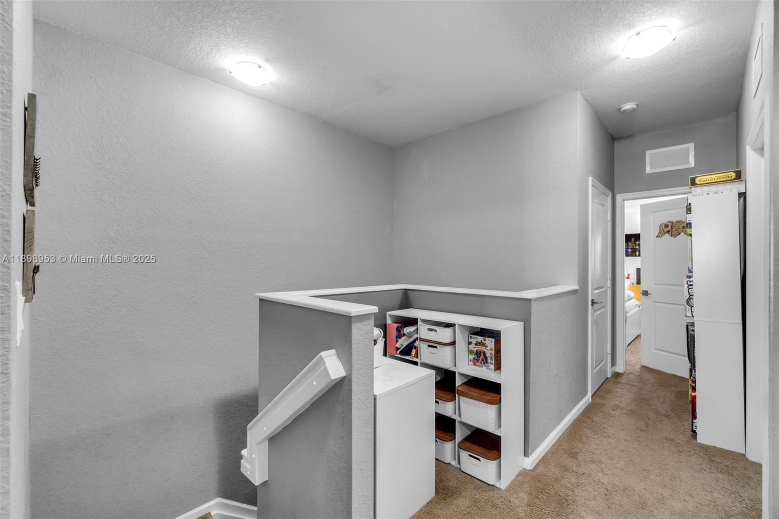 KEYS GARDEN - Residential Lease