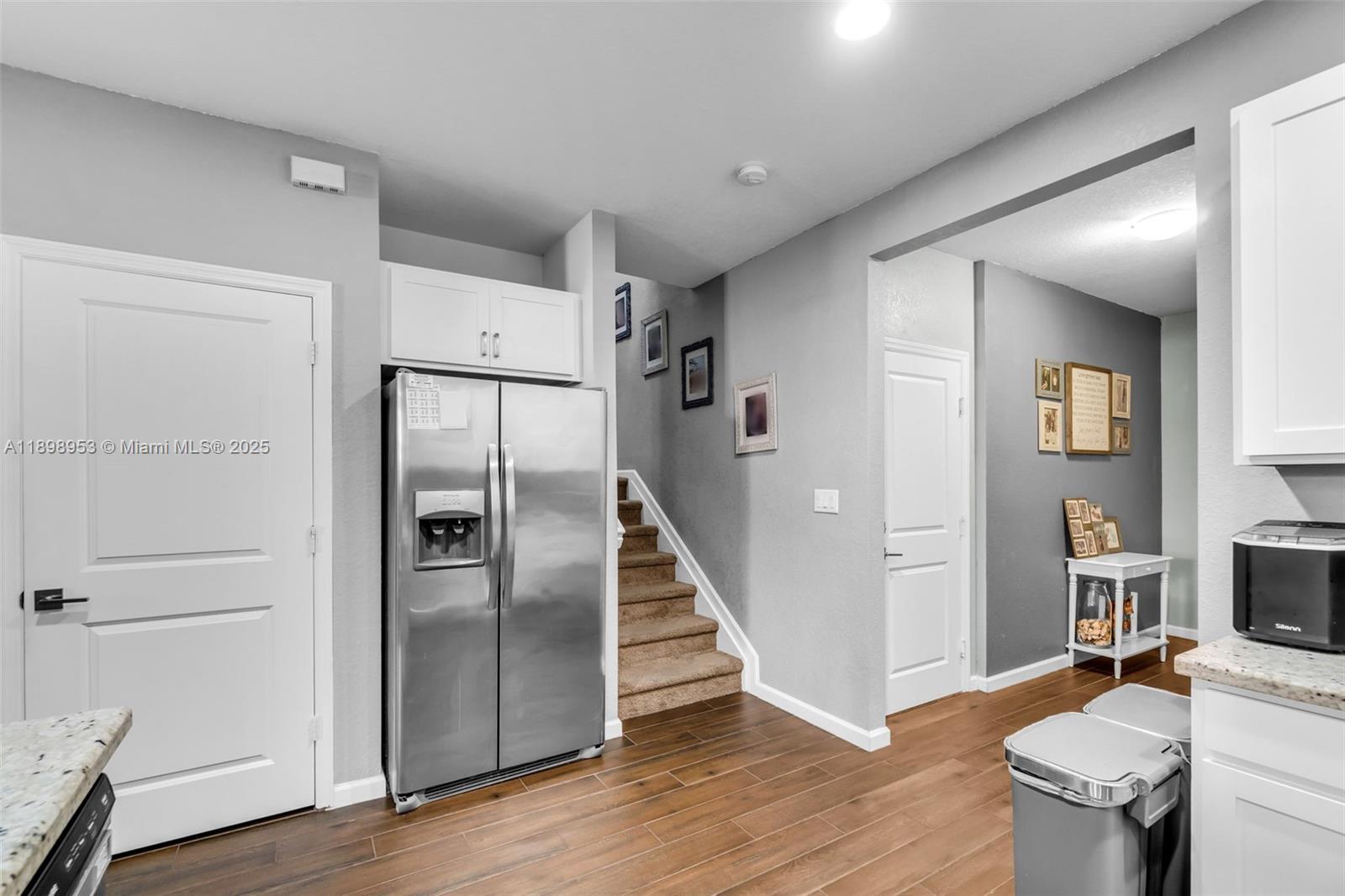 KEYS GARDEN - Residential Lease