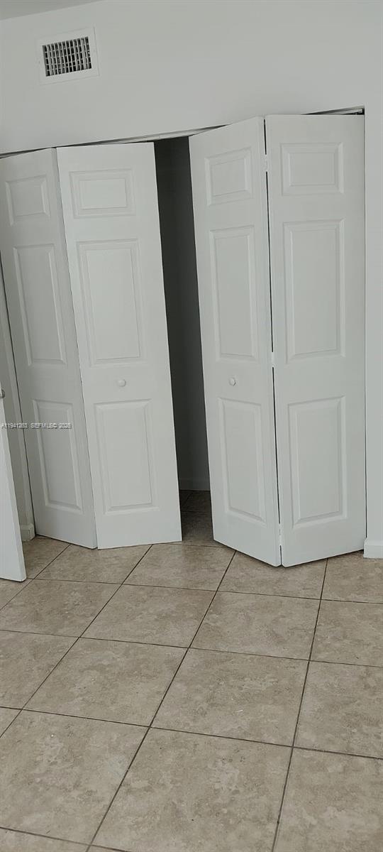 LAWRENCE EST LAND COS SUB - Residential Lease