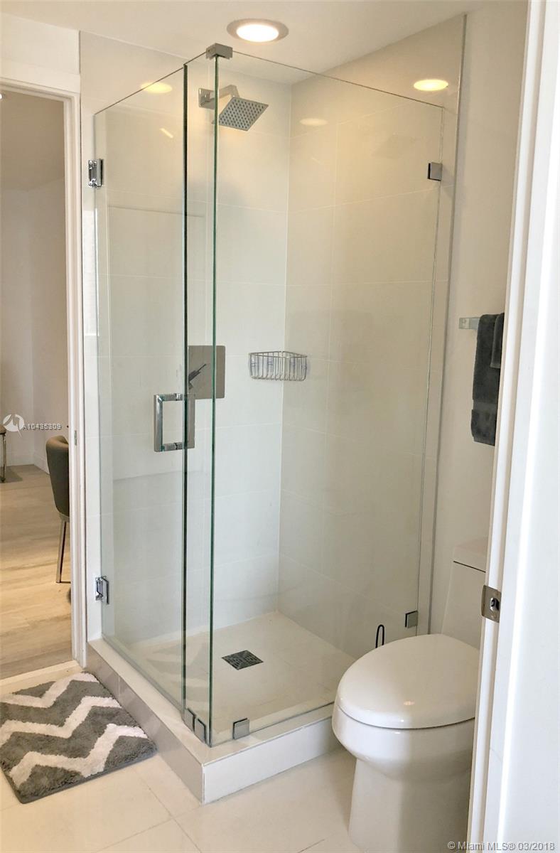 BRICKELL HEIGHTS WEST CON - Residential Lease