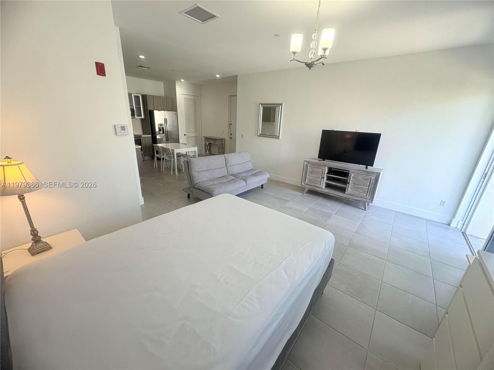 GALLERIA LOFTS CONDO - Residential Lease