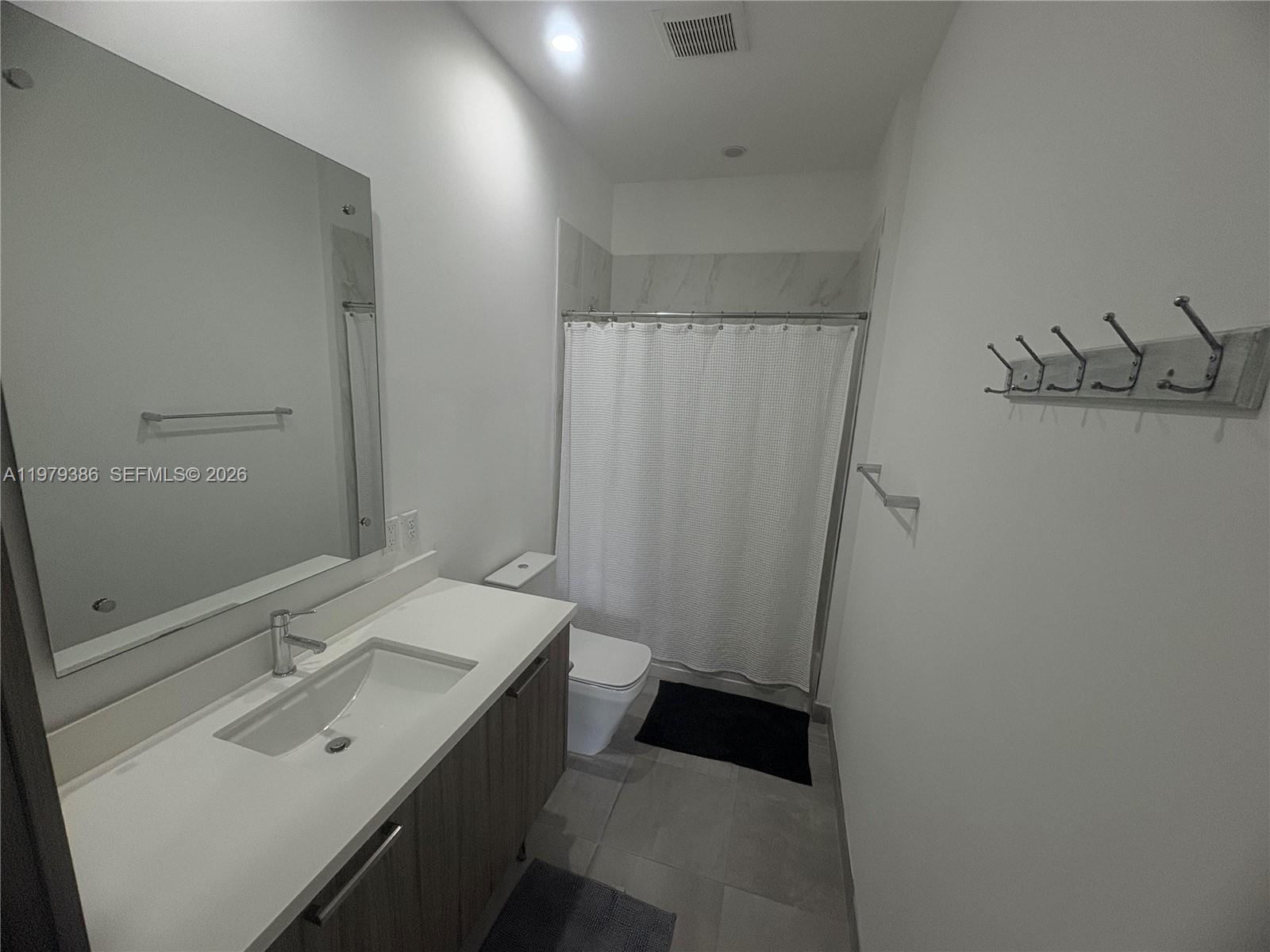 GALLERIA LOFTS CONDO - Residential Lease