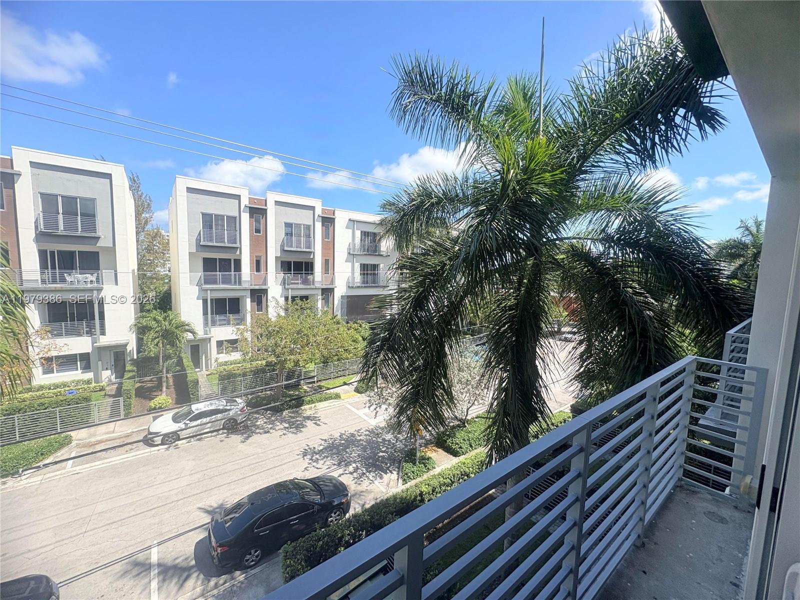 GALLERIA LOFTS CONDO - Residential Lease