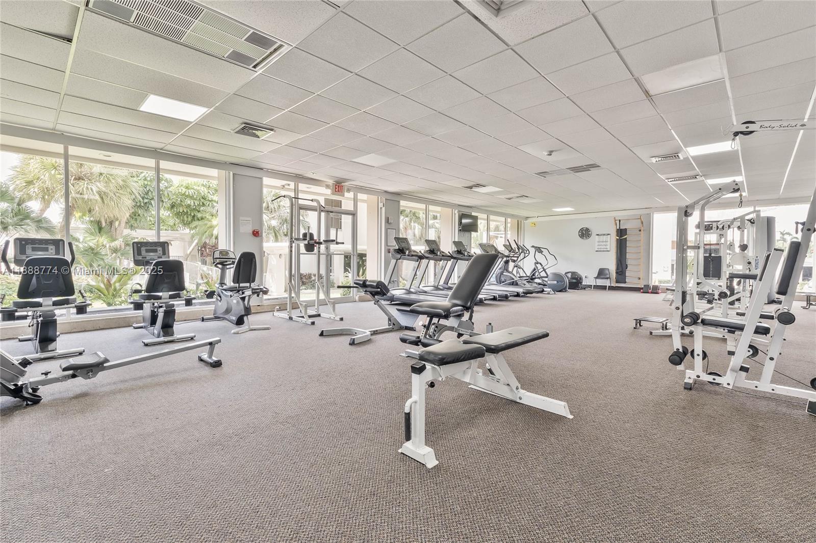 ARLEN HOUSE CONDO - Residential