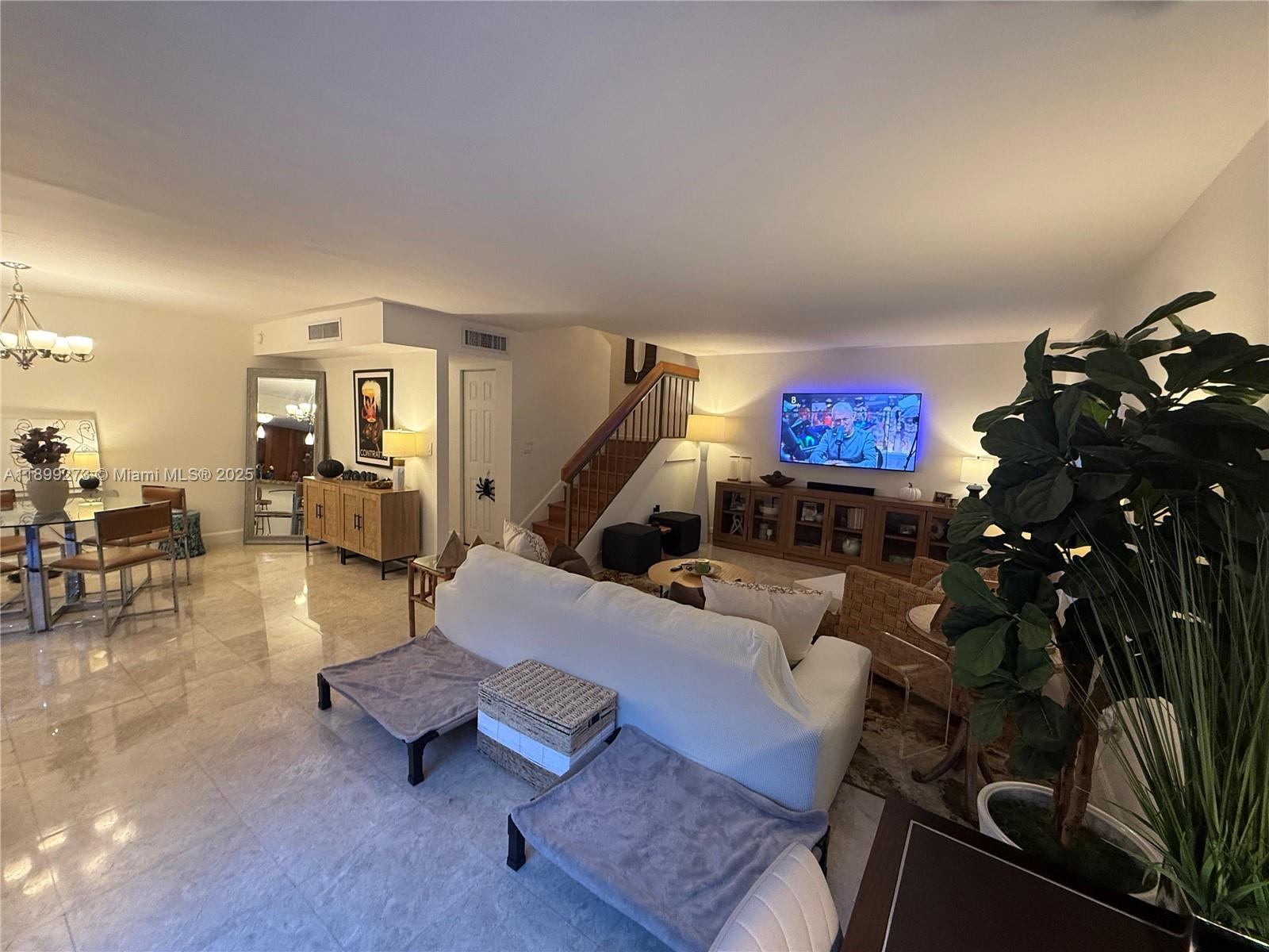 OASIS CONDO NO 3 - Residential Lease