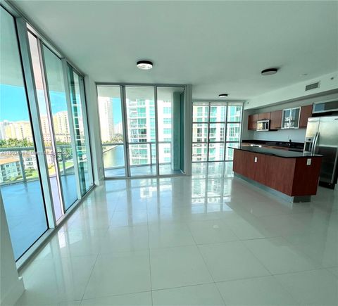 650 NE 32nd St 3704 Miami FL 33137