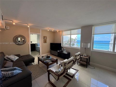 Tiny photo for 5005 Collins Ave #825, Miami Beach, FL 33140 (MLS # A11970601)