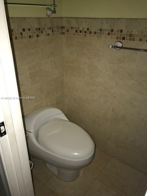 LAGUNA GARDENS CONDO - Residential Lease