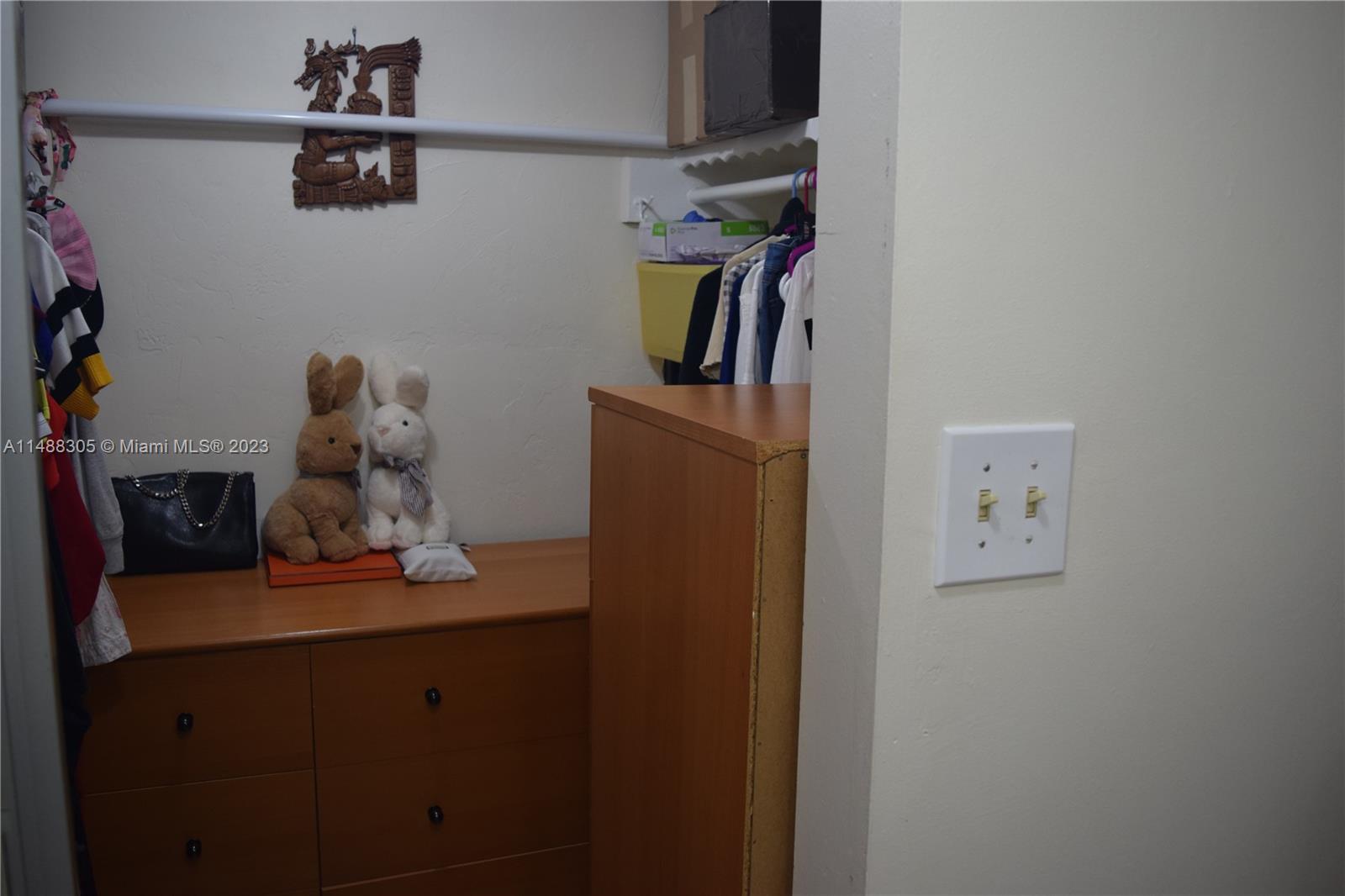 TOPAZ SOUTH CONDO - Residential