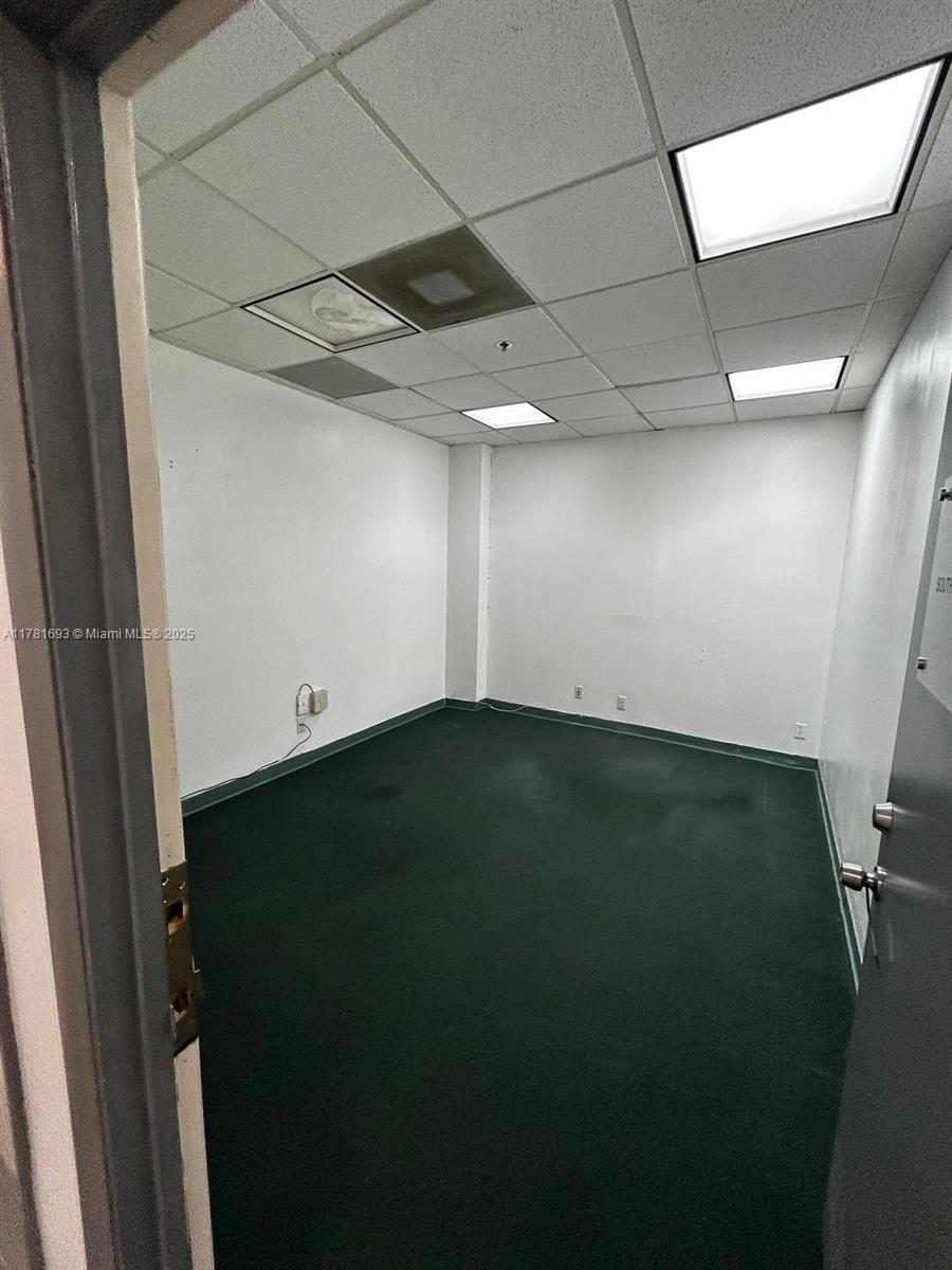 900 W 49th St suite 556