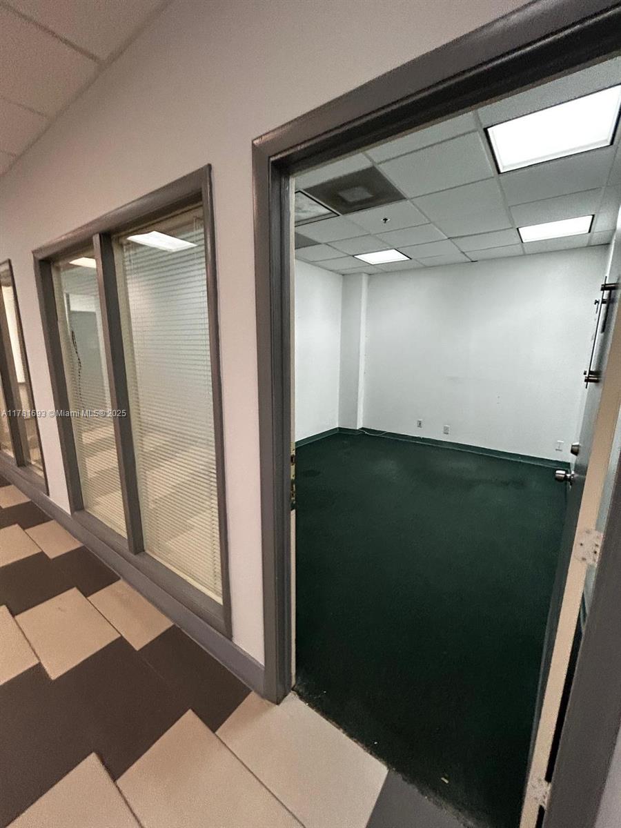 900 W 49th St suite 556