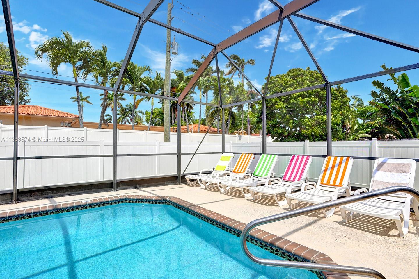 HOLLYWOOD LAKES SECTION - Residential Lease