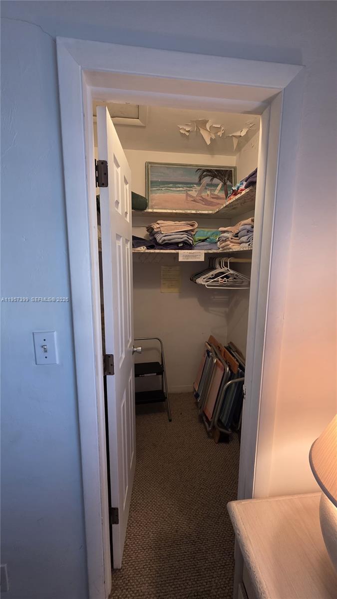 DEERFIELD BUCCANEER CONDO - Residential