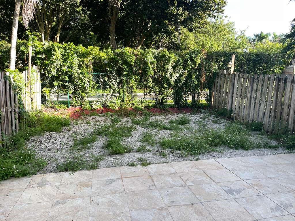 ESCADA - Residential