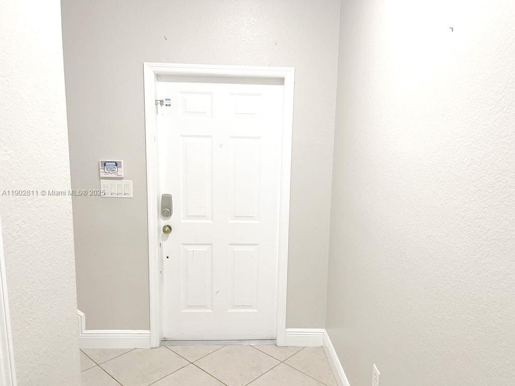 ESCADA - Residential