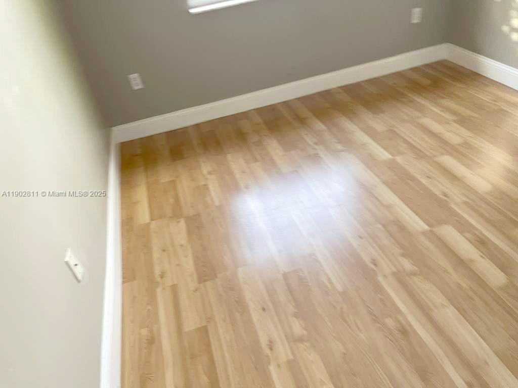 ESCADA - Residential