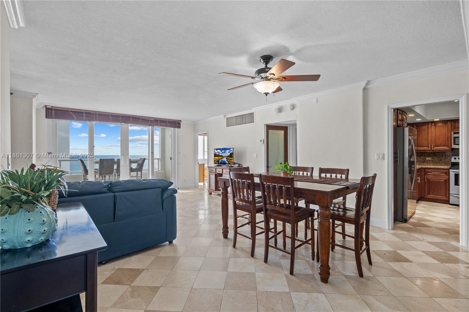 THE CARRIAGE CLUB NORTH C - Residential