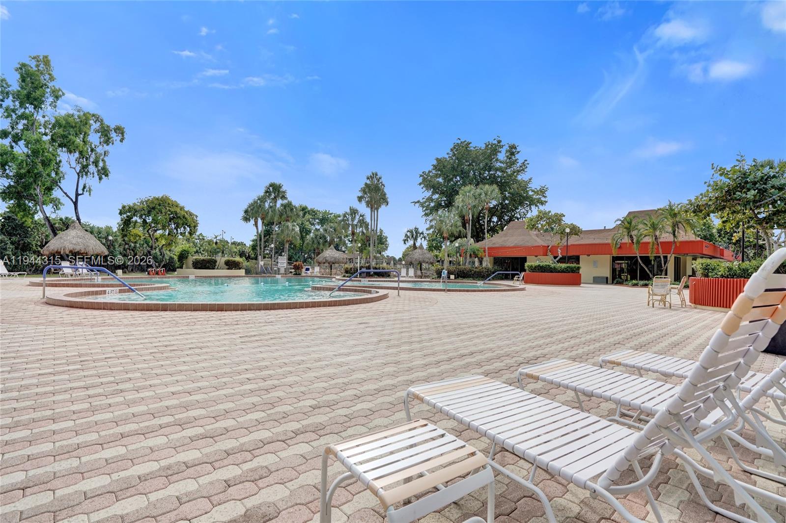 HOLIDAY SPRINGS VILLAGE 1 - Residential